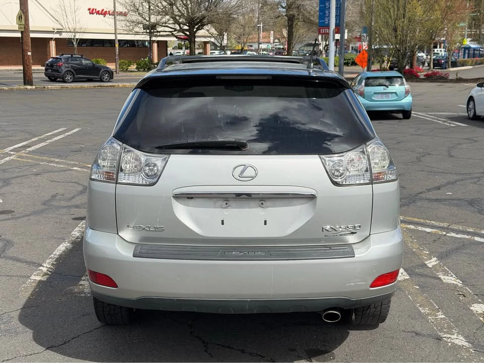 2005 Lexus RX 2nd Gen - Image 5 of 13