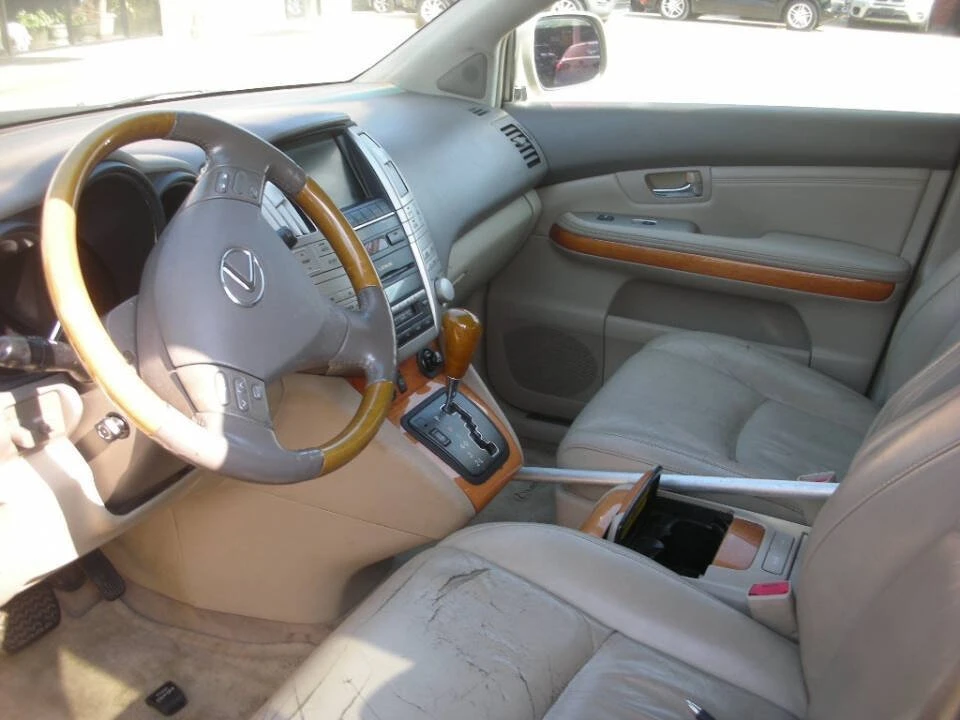 2005 Lexus RX 2nd Gen - Image 5 of 5