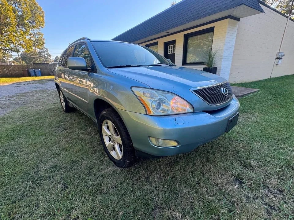 2005 Lexus RX 2nd Gen - Image 7 of 19
