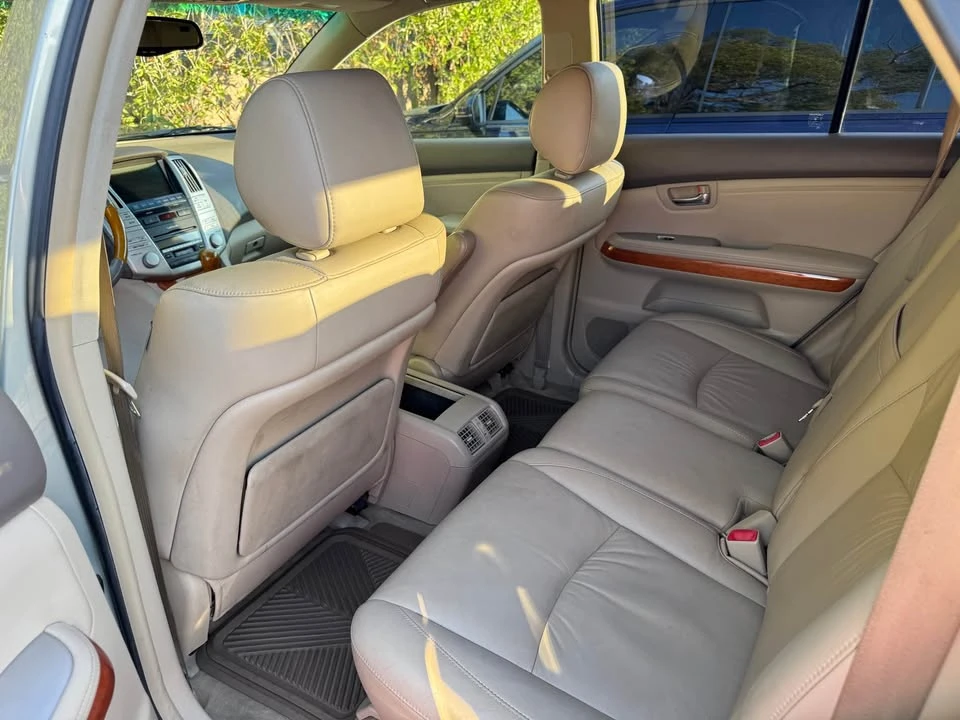 2005 Lexus RX 2nd Gen - Image 12 of 12