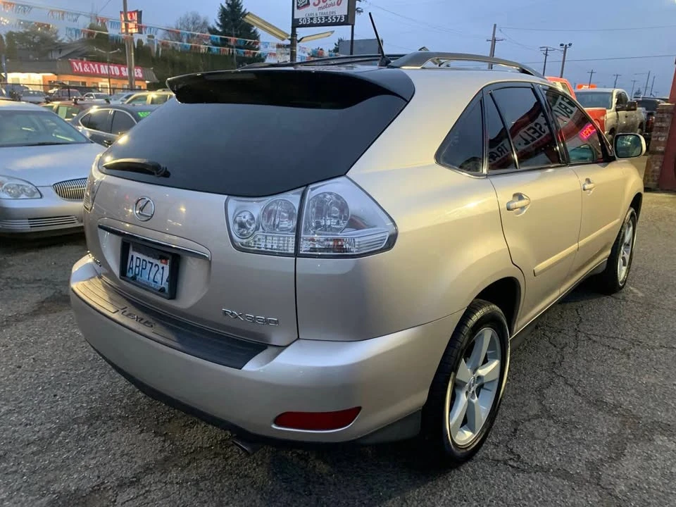 2005 Lexus RX 2nd Gen - Image 3 of 14