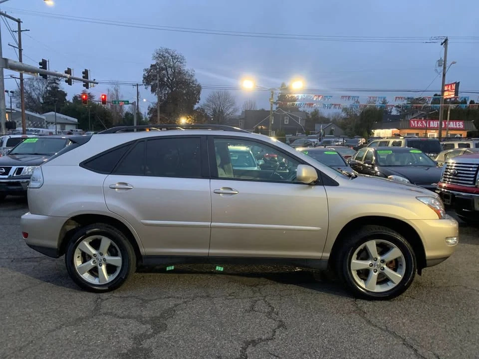 2005 Lexus RX 2nd Gen - Image 4 of 14
