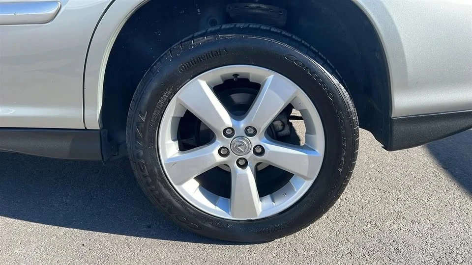 2005 Lexus RX 2nd Gen - Image 15 of 17