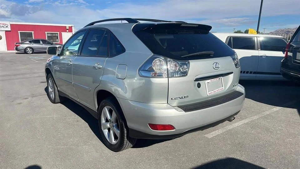 2005 Lexus RX 2nd Gen - Image 5 of 17