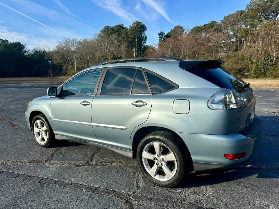 2005 Lexus RX 2nd Gen - Image 7 of 16