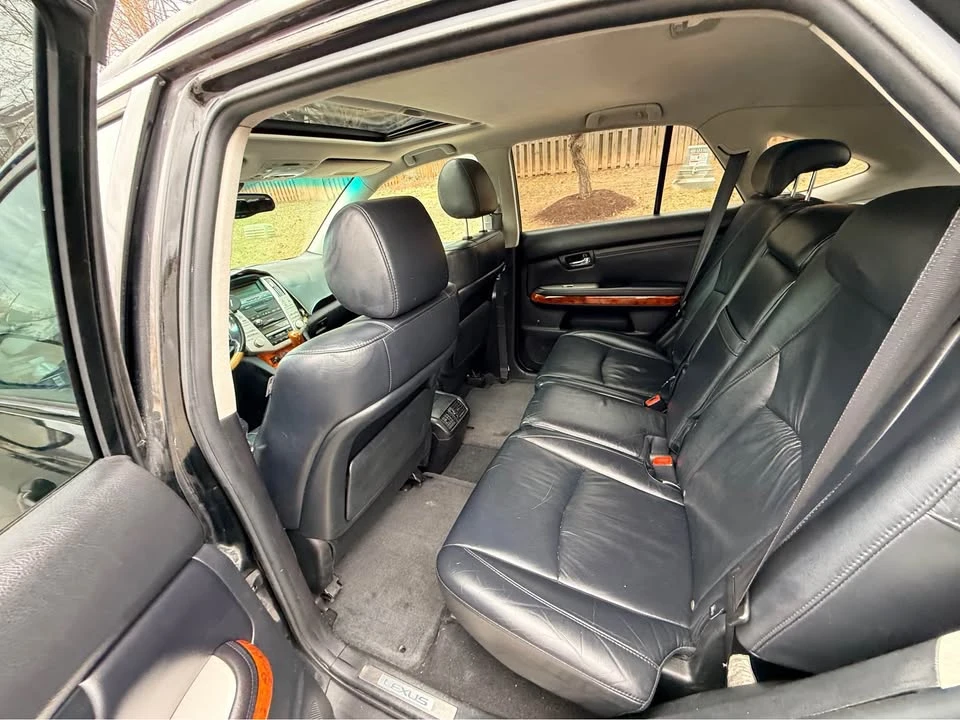 2005 Lexus RX 2nd Gen - Image 6 of 6