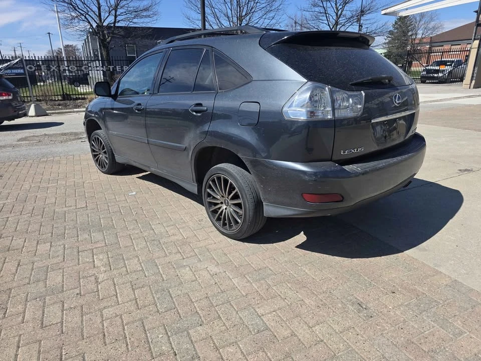 2005 Lexus RX 2nd Gen - Image 2 of 6