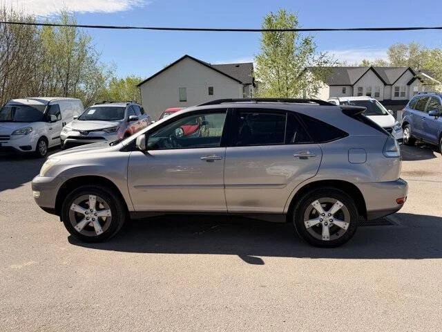 2005 Lexus RX 2nd Gen - Image 6 of 20