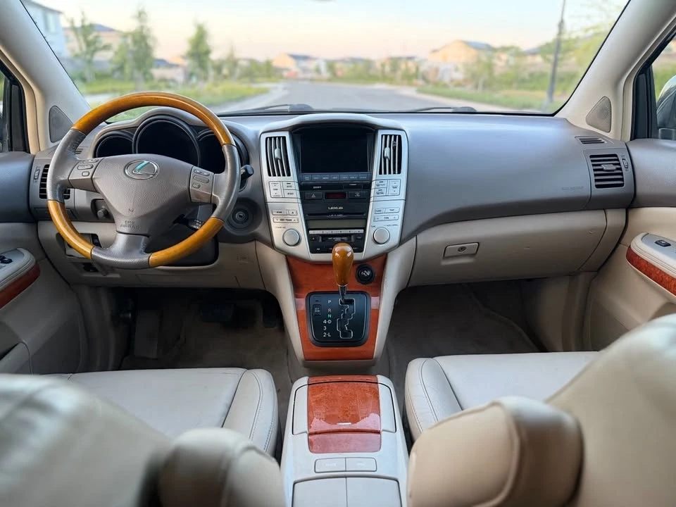 2005 Lexus RX 2nd Gen - Image 21 of 21