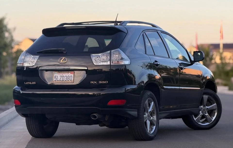 2005 Lexus RX 2nd Gen - Image 8 of 21