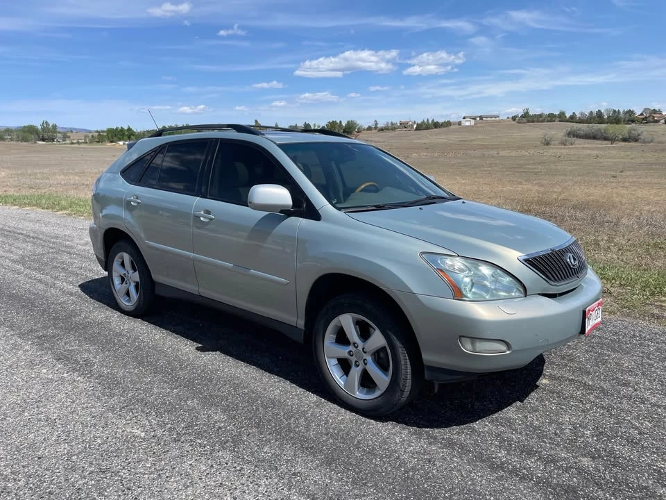 2005 Lexus RX 2nd Gen - Image 2 of 11