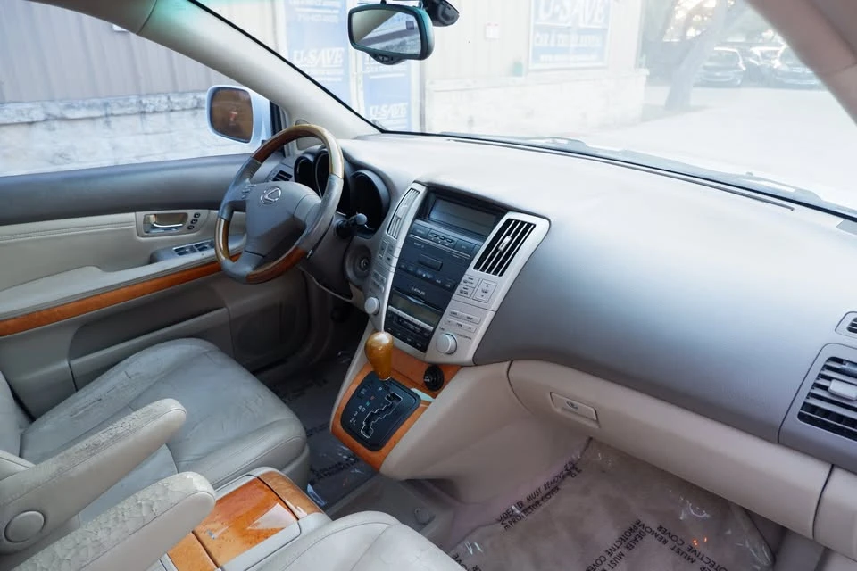 2005 Lexus RX 2nd Gen - Image 19 of 19