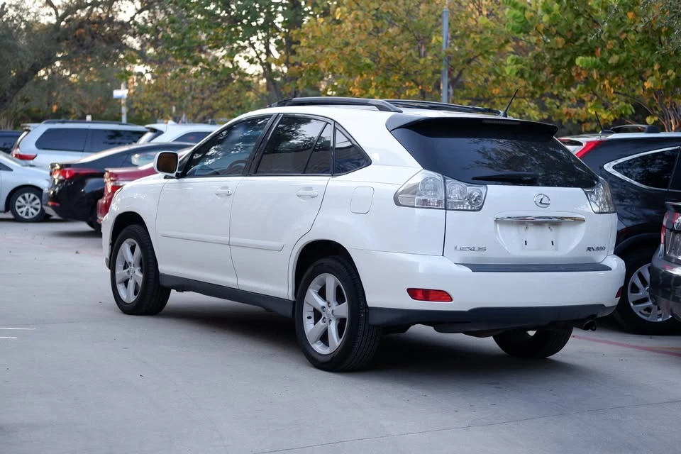 2005 Lexus RX 2nd Gen - Image 4 of 20