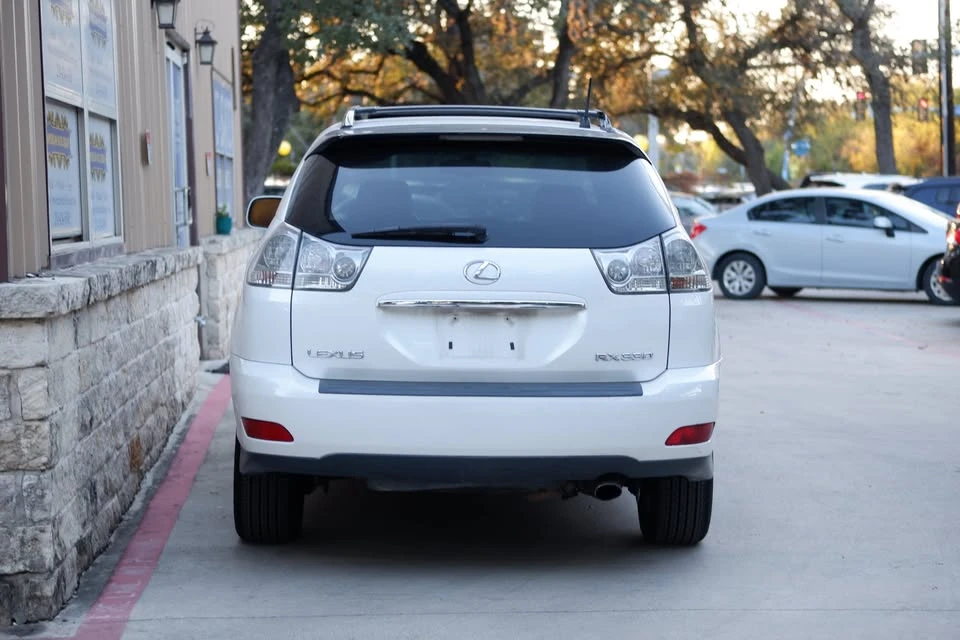 2005 Lexus RX 2nd Gen - Image 3 of 20