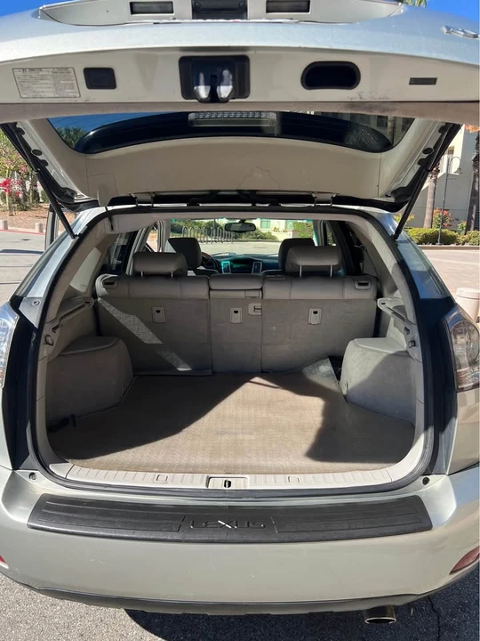 2005 Lexus RX 2nd Gen - Image 11 of 18