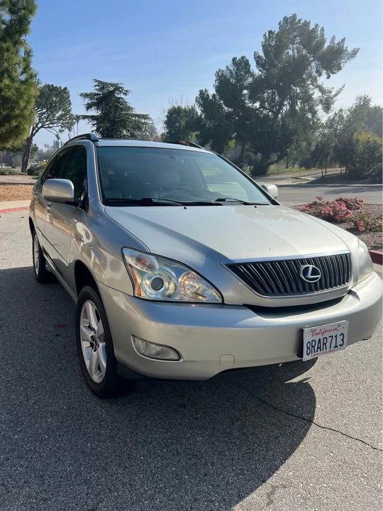 2005 Lexus RX 2nd Gen - Image 6 of 18