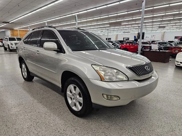2005 Lexus RX 2nd Gen - Image 2 of 15