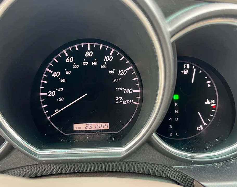 2005 Lexus RX 2nd Gen - Image 14 of 14