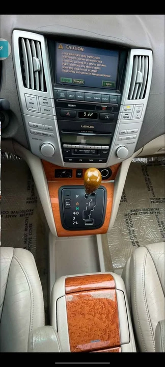 2005 Lexus RX 2nd Gen - Image 16 of 16