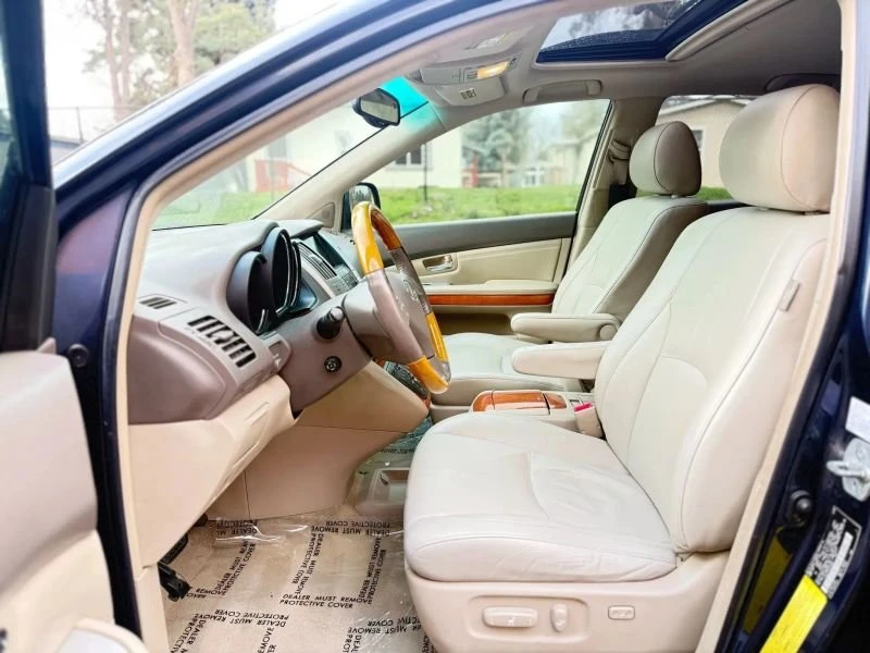 2005 Lexus RX 2nd Gen - Image 11 of 17