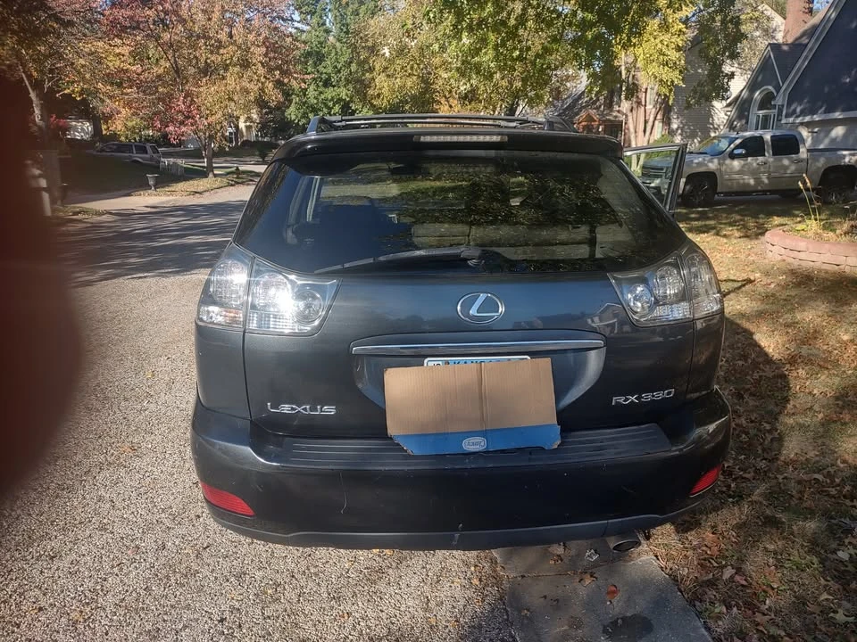 2005 Lexus RX 2nd Gen - Image 5 of 6