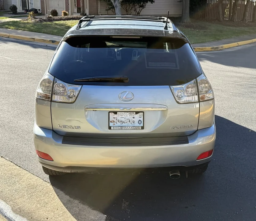 2005 Lexus RX 2nd Gen - Image 2 of 11
