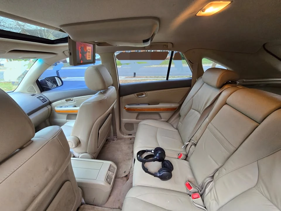 2005 Lexus RX 2nd Gen - Image 14 of 20