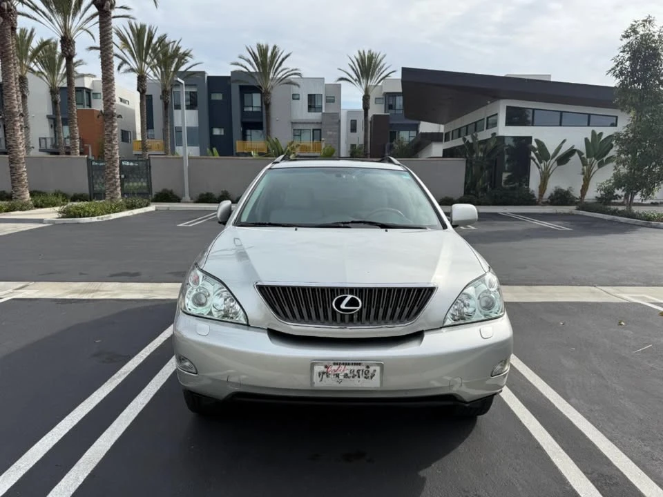 2005 Lexus RX 2nd Gen - Image 3 of 8