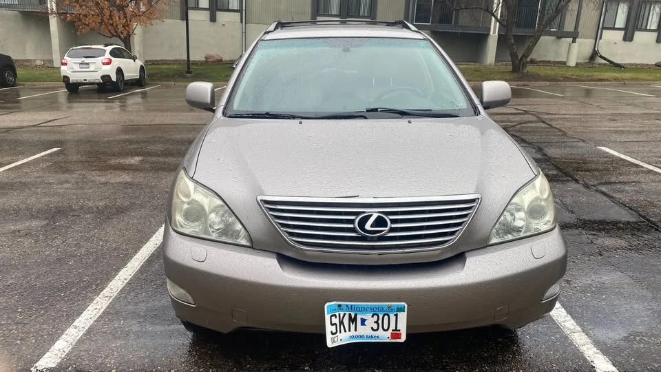 2005 Lexus RX 2nd Gen - Image 6 of 14