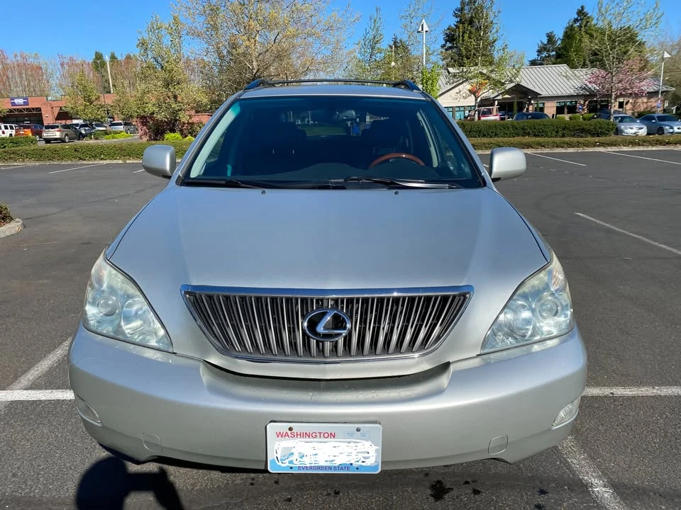 2005 Lexus RX 2nd Gen - Image 4 of 18