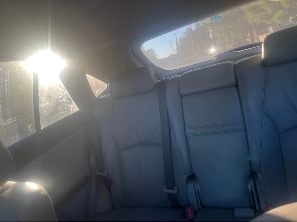 2005 Lexus RX 2nd Gen - Image 7 of 7