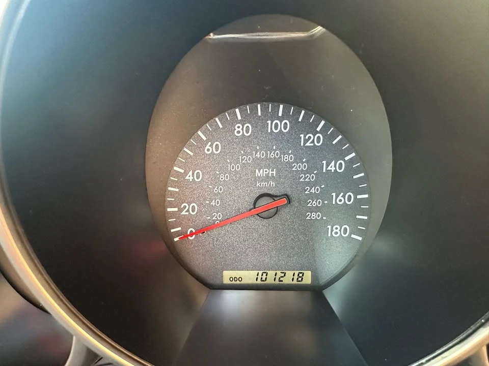 2005 Lexus SC430 - Image 17 of 20