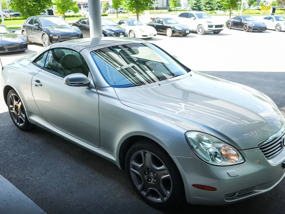 2005 Lexus SC430 - Image 10 of 20
