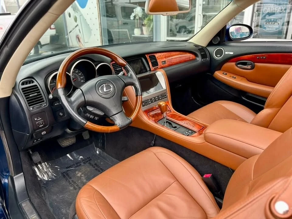 2005 Lexus SC430 - Image 13 of 20