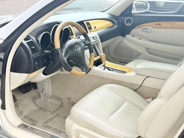 2005 Lexus SC430 - Image 18 of 19