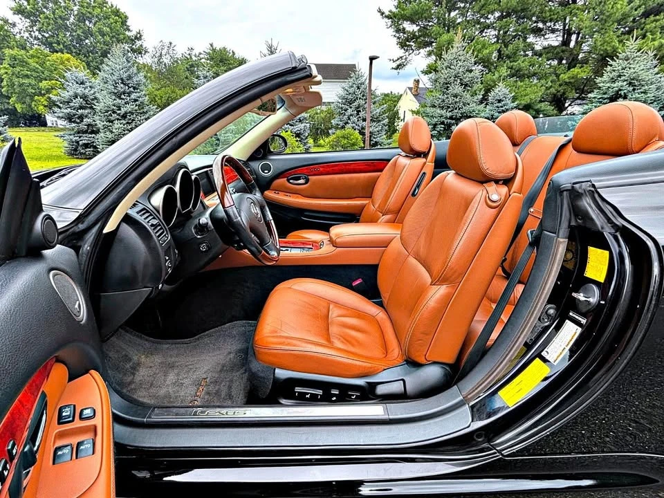 2005 Lexus SC430 - Image 12 of 19