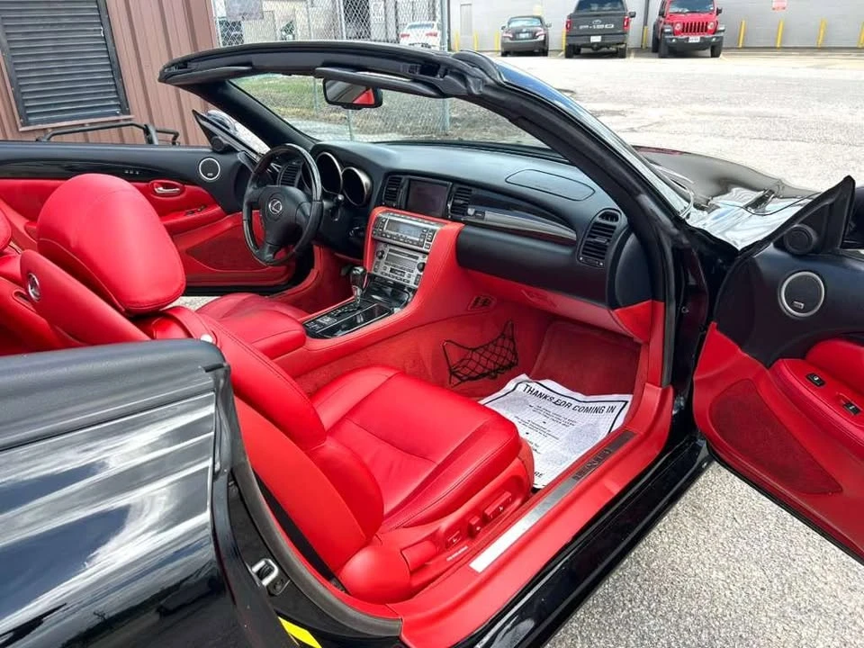 2005 Lexus SC430 - Image 3 of 18