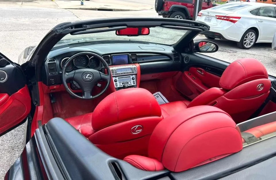 2005 Lexus SC430 - Image 4 of 18