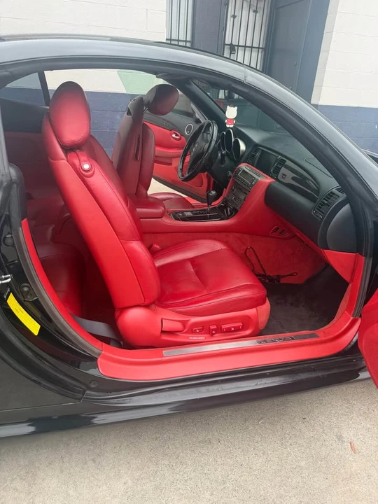 2005 Lexus SC430 - Image 11 of 20