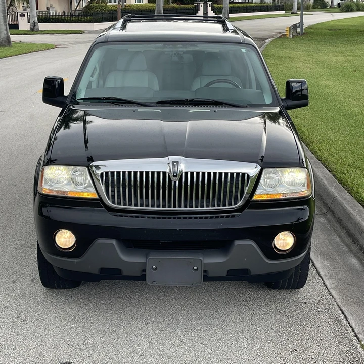 2005 Lincoln Aviator 1st Gen - Image 4 of 12