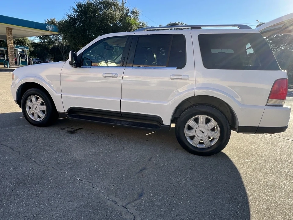2005 Lincoln Aviator 1st Gen - Image 7 of 21