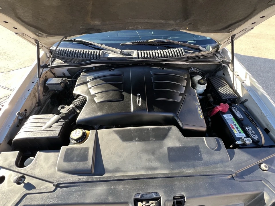 2005 Lincoln Aviator 1st Gen - Image 20 of 21