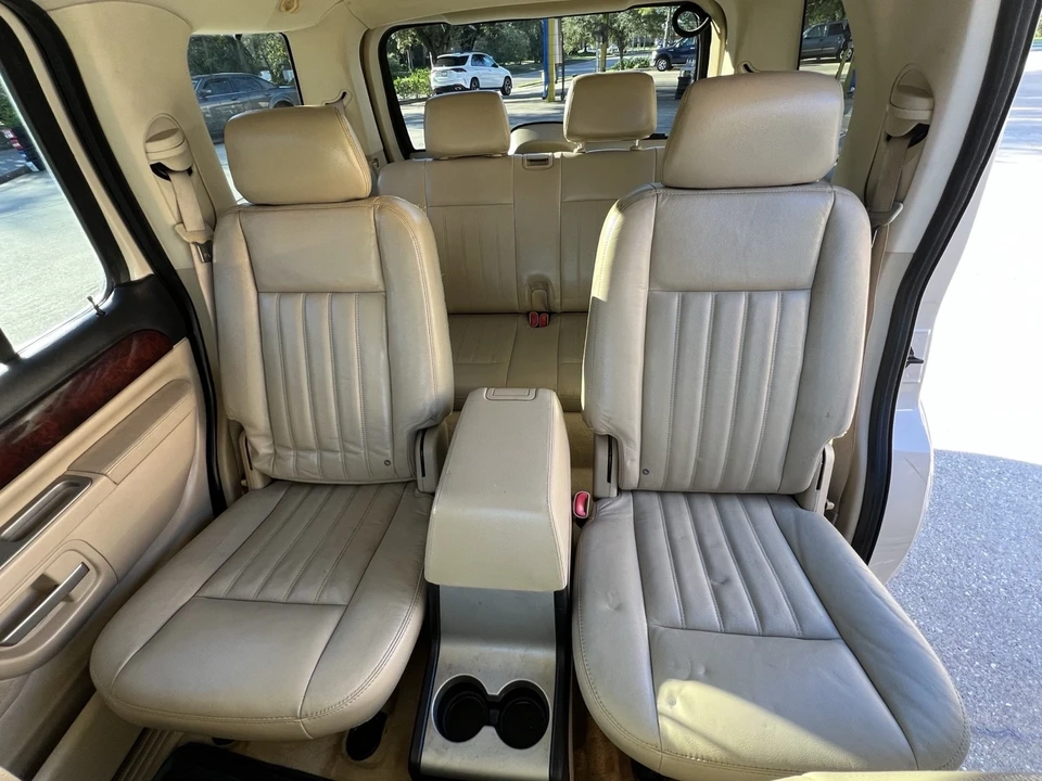 2005 Lincoln Aviator 1st Gen - Image 19 of 21