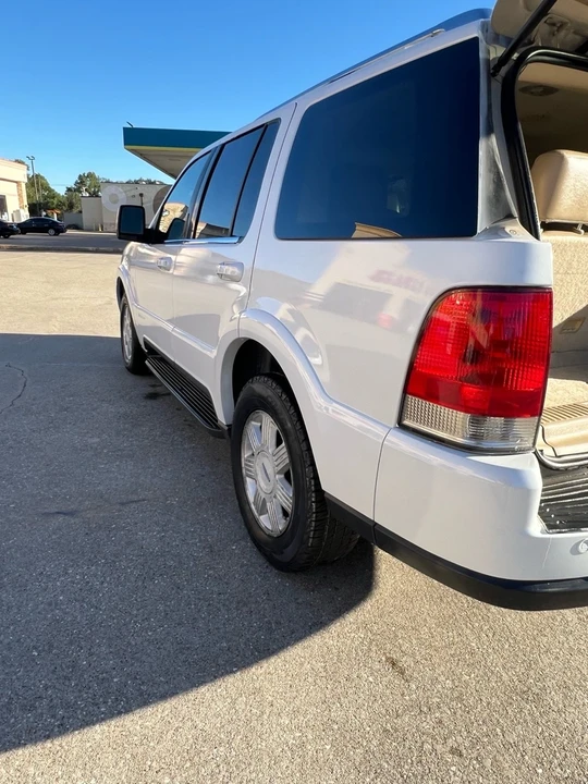 2005 Lincoln Aviator 1st Gen - Image 6 of 21