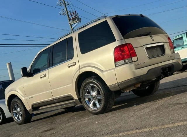 2005 Lincoln Aviator 1st Gen - Image 3 of 12