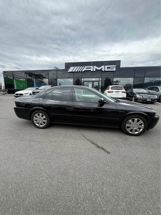 2005 Lincoln LS - Image 2 of 8