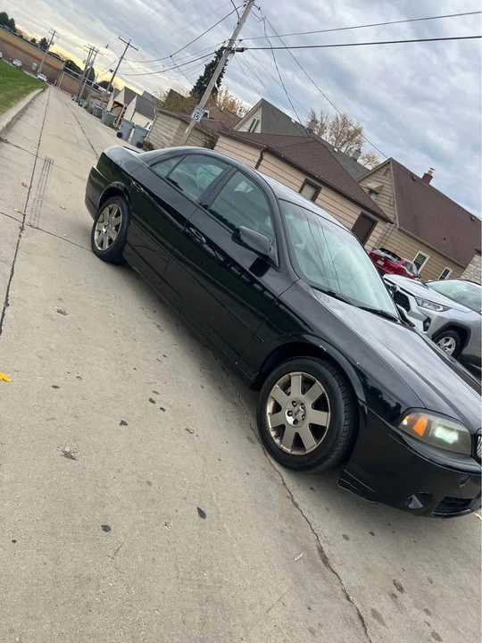 2005 Lincoln LS - Image 3 of 9