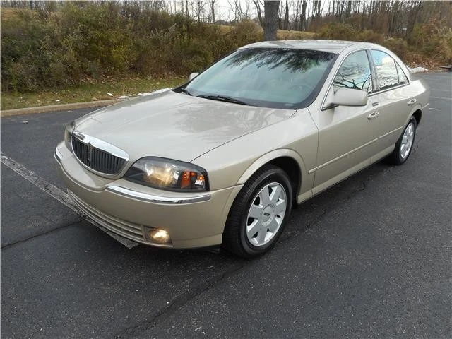 2005 Lincoln LS - Image 9 of 12