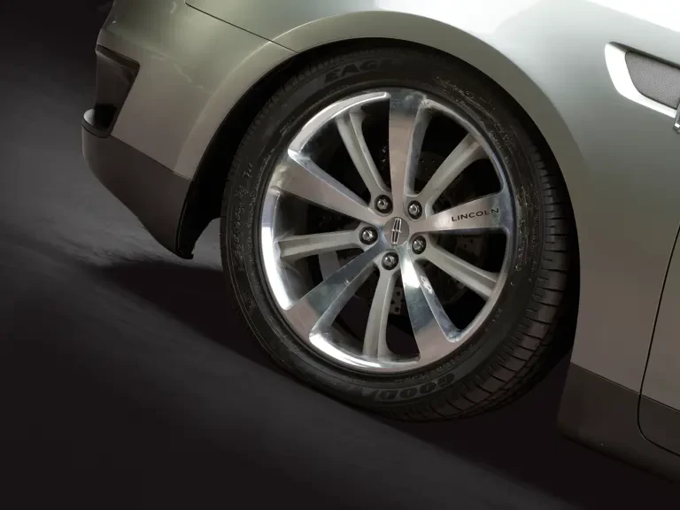 2005 Lincoln MKS - Image 10 of 23