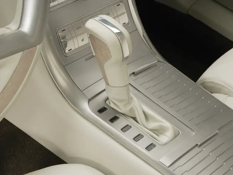 2005 Lincoln MKS - Image 11 of 16